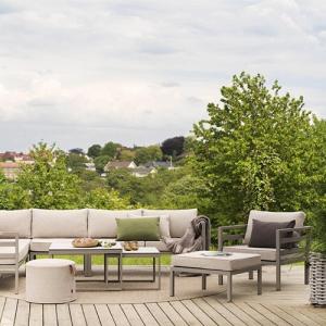 Мебель из алюминия